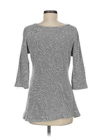 Feathers 3/4 Sleeve Top (view 2)