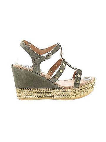 Bella Vita Wedges (view 1)