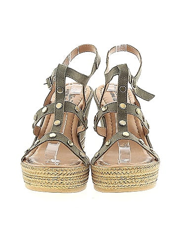 Bella Vita Wedges (view 2)