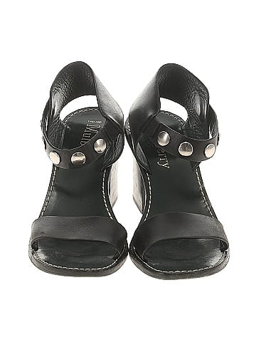 Mulberry Leather Block Heel Sandals (view 2)