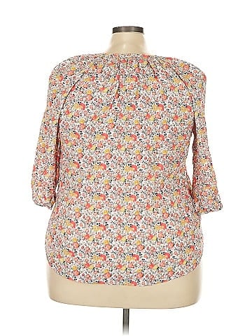 Soirée 3/4 Sleeve Blouse (view 2)