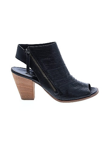 Paul Green Heels (view 1)