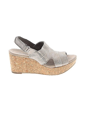 Collection Wedges (view 1)