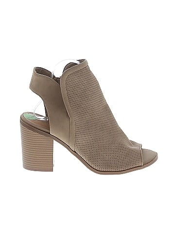 Madden Girl Heels (view 1)