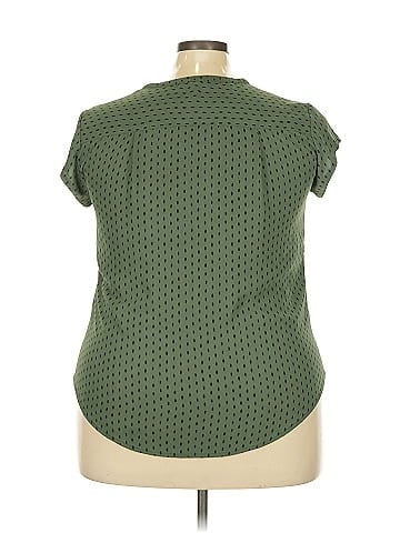 Fun2Fun Sleeveless Blouse (view 2)