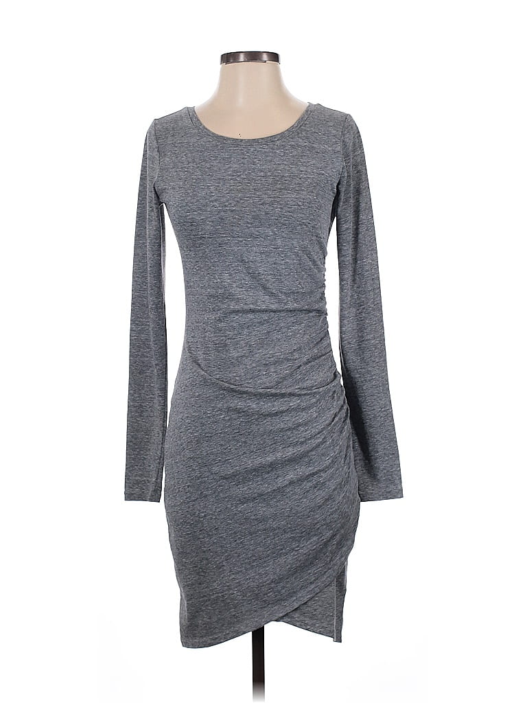 Click to view more detailed imagery on our partner's website Pre-owned Leith Casual Dress In Gray