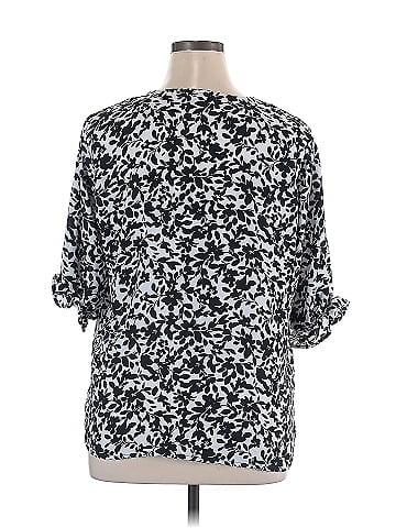 Well Worn 3/4 Sleeve Blouse (view 2)