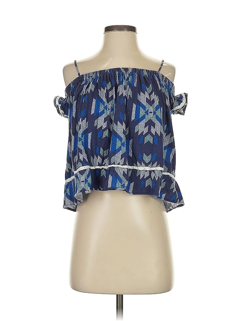 Click to view more detailed imagery on our partner's website Pre-owned Tucker Short Sleeve Blouse In Blue