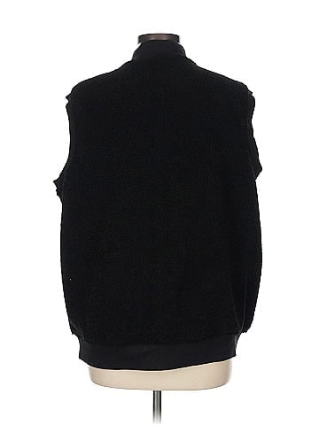 Askya Vest (view 2)