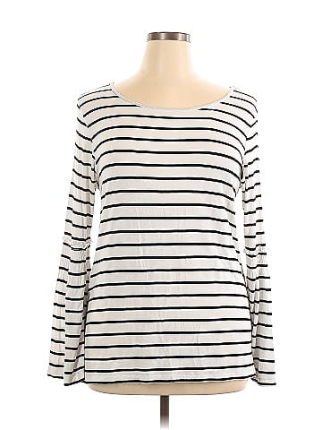 Saks Fifth Avenue Long Sleeve T-Shirt (view 1)