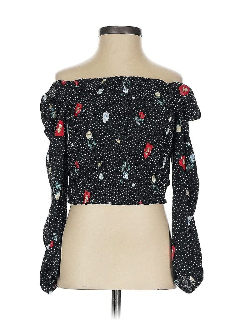 Click to view more detailed imagery on our partner's website Pre-owned Abercrombie & Fitch 3/4 Sleeve Blouse In Black