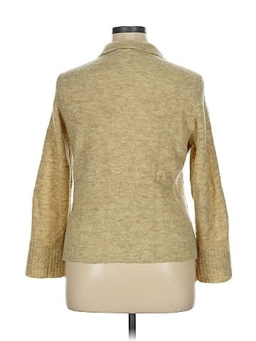 Studio M Cardigan (view 2)