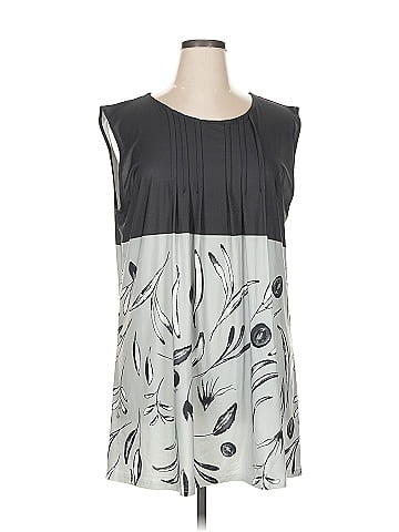 Lily by Firmiana Sleeveless Blouse (view 1)