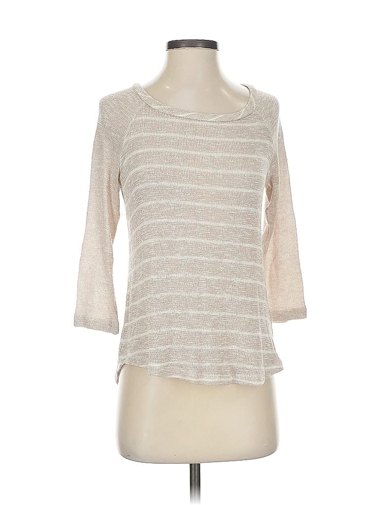 Click to view more detailed imagery on our partner's website Pre-owned Splendid Pullover Sweater In White