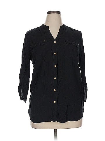 Signature Studio 3/4 Sleeve Button-Down Shirt (view 1)