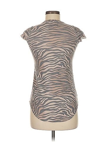 Chaser Short Sleeve Top (view 2)
