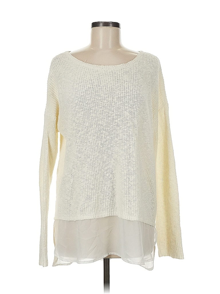Click to view more detailed imagery on our partner's website Pre-owned Two By Vince Camuto Pullover Sweater In White