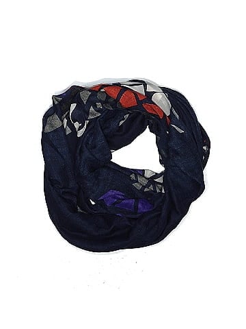 Modena Scarf (view 1)