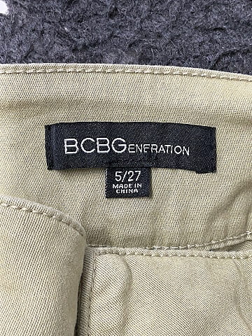 BCBGeneration Solid Green Khakis Size 5