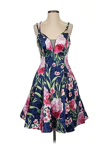 Dave & Johnny by Laura Ryner Cocktail Dress (view 1)