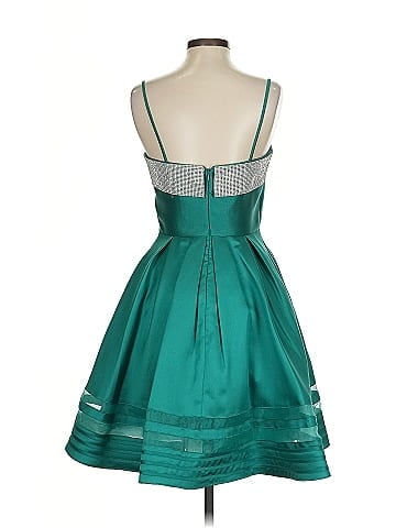 Dave & Johnny by Laura Ryner Cocktail Dress (view 2)