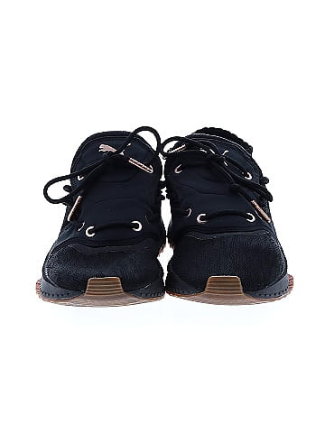 Puma Sneakers (view 2)