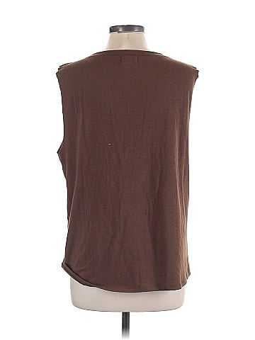 Mia Joy Sleeveless Top (view 2)