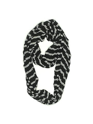 The Limited Scarf (view 1)