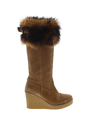 Ugg Boots (view 1)