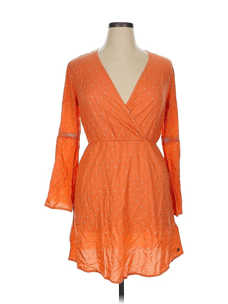 Click to view more detailed imagery on our partner's website Pre-owned Roxy Casual Dress In Orange
