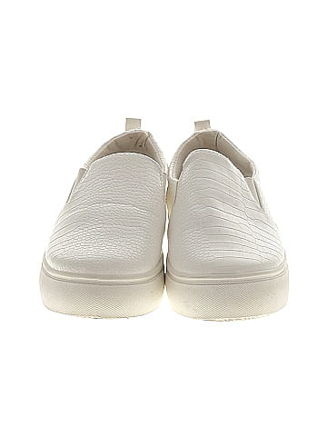 Journee Collection Sneakers (view 2)