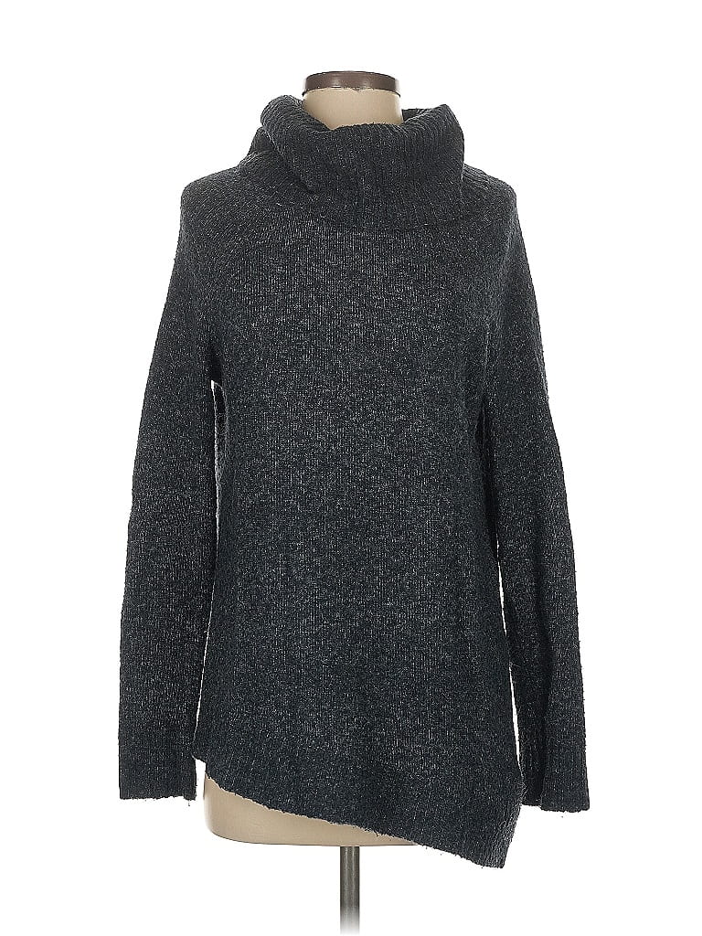 Click to view more detailed imagery on our partner's website Pre-owned Abercrombie & Fitch Turtleneck Sweater In Gray