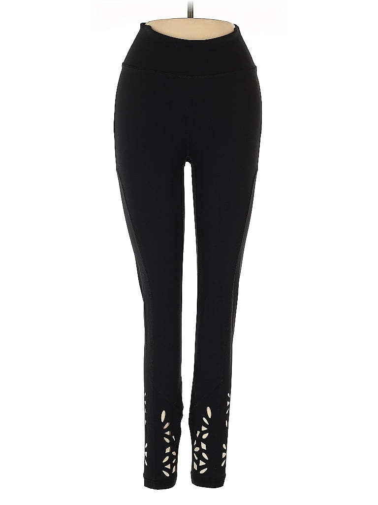 Pre-owned Gigi C Active Pants In Black