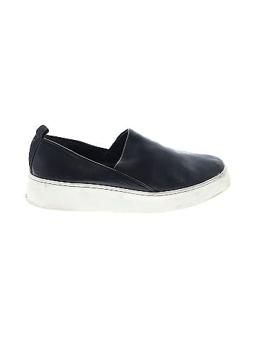 Vince. Sneakers (view 1)