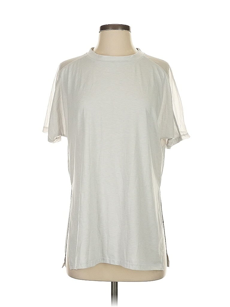 Pre-owned Athleta Short Sleeve Top Silver Crew Neck Tops