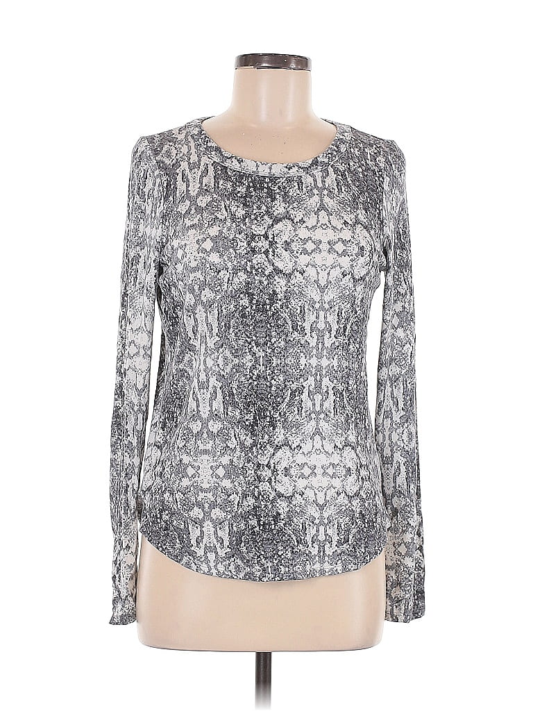Socialite Silver Pullover Sweater Size M - photo 1