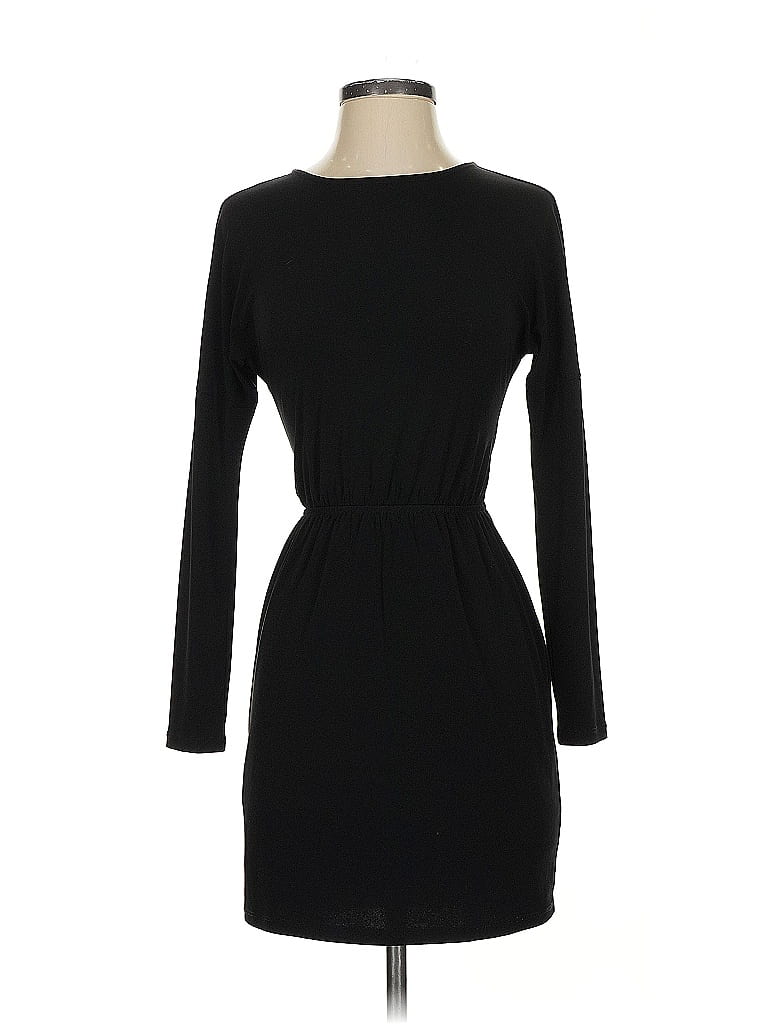 Click to view more detailed imagery on our partner's website Pre-owned Bcbgeneration Casual Dress In Black