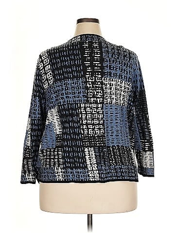 Zozo 3/4 Sleeve Blouse (view 2)