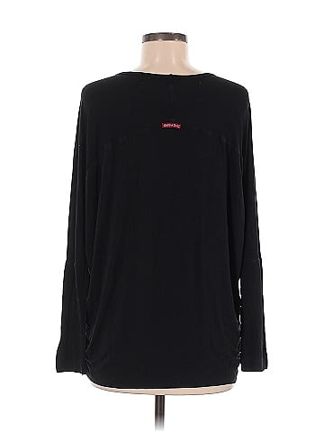 Hard Tail Long Sleeve T-Shirt (view 2)