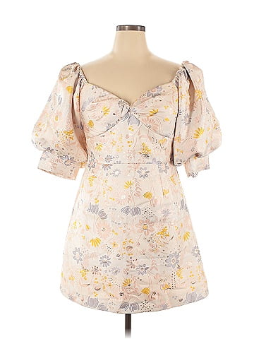 Slate & Willow Casual Dress (view 1)