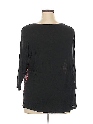 Jeans By Buffalo 3/4 Sleeve Top (view 2)