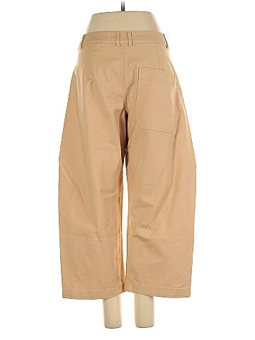 Maeve Khakis (view 2)