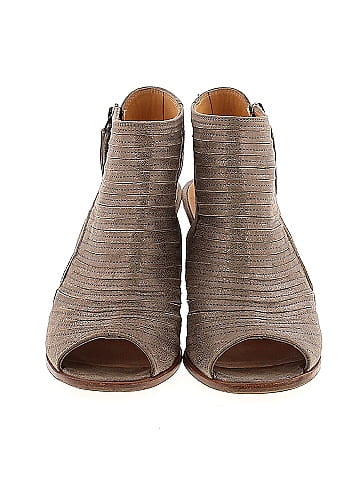 Paul Green Heels (view 2)