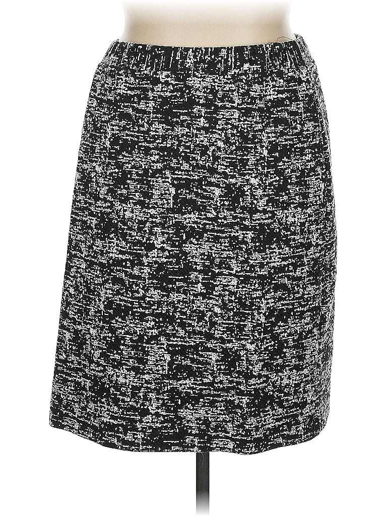 Pre-owned Dana Buchman Casual Skirt In Gray