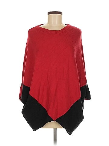 Katherine Barclay Poncho (view 1)