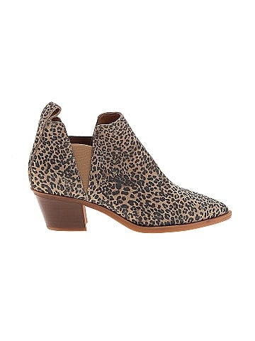Dolce Vita Ankle Boots (view 1)