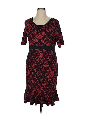 Nina Leonard Cocktail Dress (view 1)