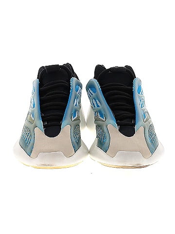 Adidas x Yeezy 700 V3 Arzareth Sneakers (view 2)