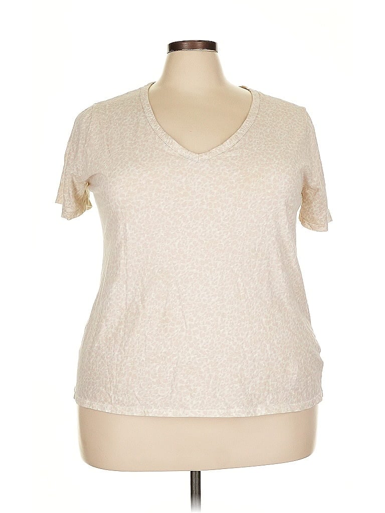 Click to view more detailed imagery on our partner's website Pre-owned Ava & Viv Short Sleeve T-shirt In White