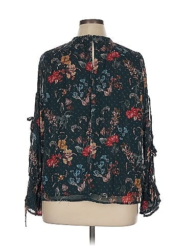 Kensie 3/4 Sleeve Blouse (view 2)